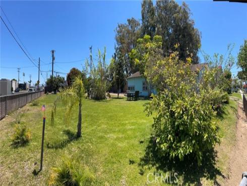 2410 Florida Street, Huntington Beach, CA