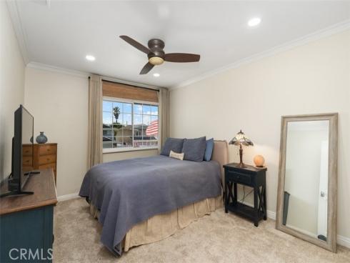 19591 Waterbury Lane , Huntington Beach, CA