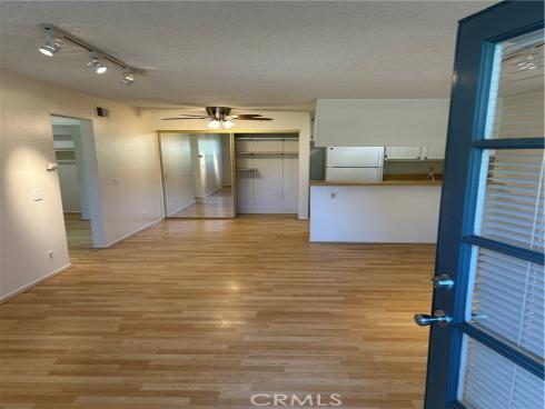 18232 Parkview 103 Lane, Huntington Beach, CA