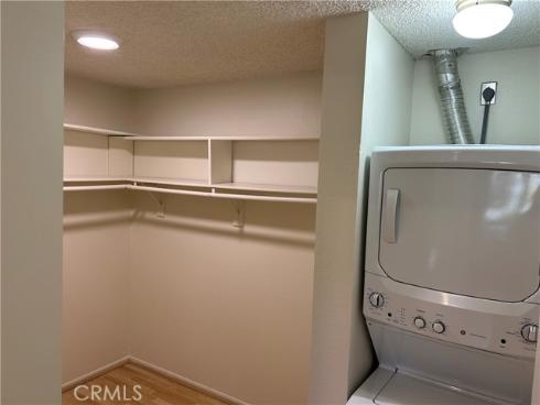 18232 Parkview 103 Lane, Huntington Beach, CA