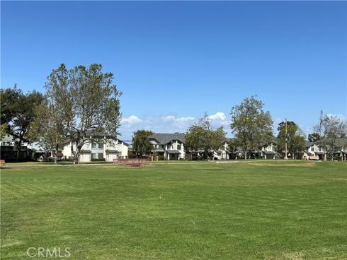18232 Parkview 103 Lane, Huntington Beach, CA