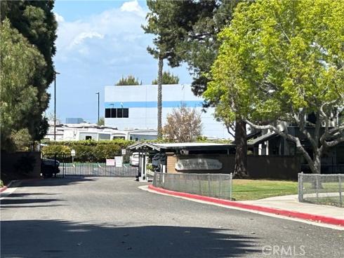 18232 Parkview 103 Lane, Huntington Beach, CA