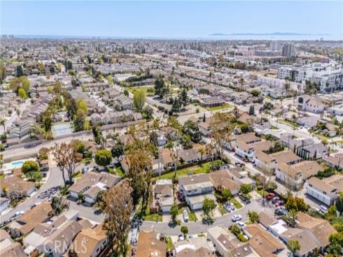 8292 Manifesto Circle, Huntington Beach, CA