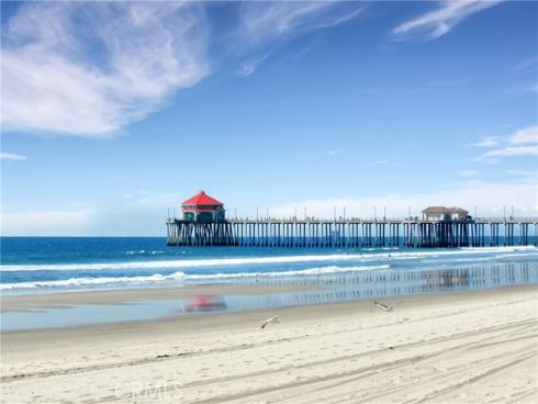 1400 Pacific Coast 305 , Huntington Beach, CA
