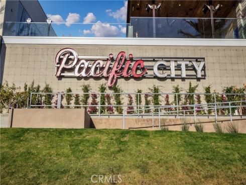 1400 Pacific Coast 305 , Huntington Beach, CA