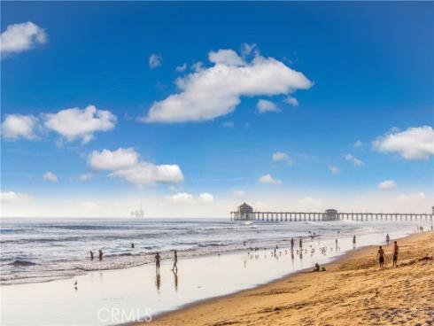 1400 Pacific Coast 305 , Huntington Beach, CA