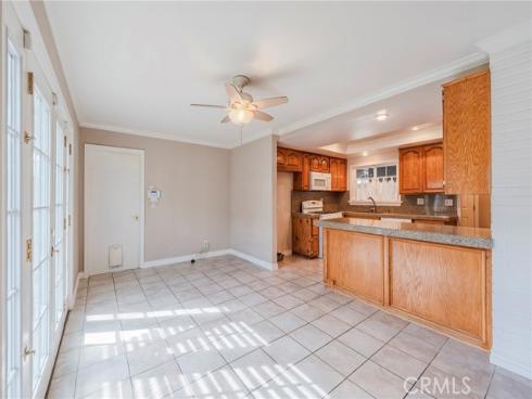 7041 Heil Avenue, Huntington Beach, CA