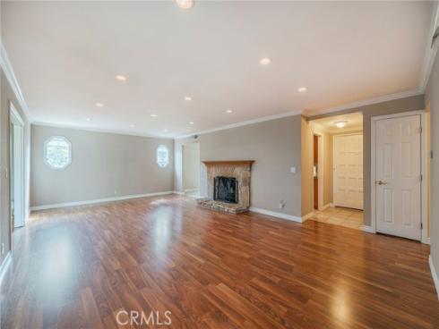 7041 Heil Avenue, Huntington Beach, CA