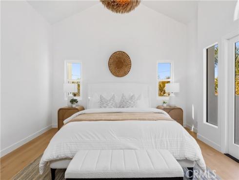 204 Lincoln Ave , Huntington Beach, CA