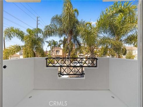 204 Lincoln Ave , Huntington Beach, CA