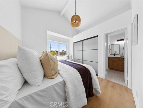 204 Lincoln Ave , Huntington Beach, CA