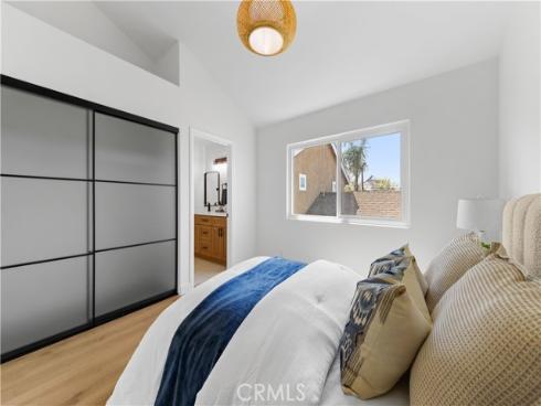 204 Lincoln Ave , Huntington Beach, CA