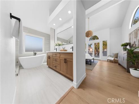 204 Lincoln Ave , Huntington Beach, CA