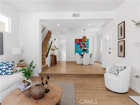 204 Lincoln Ave , Huntington Beach, CA