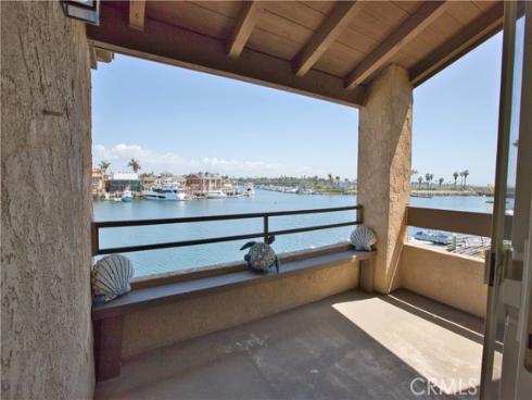 17114 Bluewater 141 Lane, Huntington Beach, CA