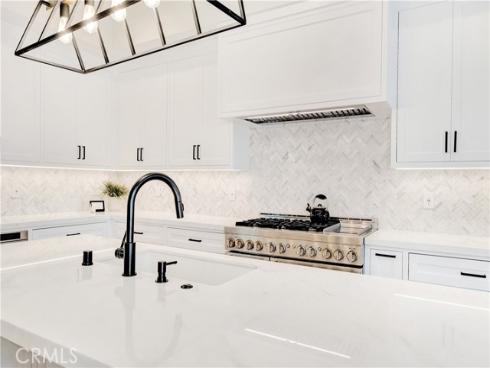 607 12th Street, Huntington Beach, CA