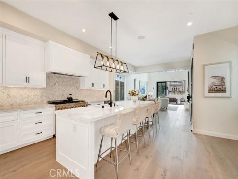 607 12th Street, Huntington Beach, CA