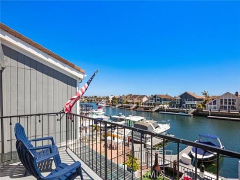 16133 Saint Croix Circle, Huntington Beach, CA