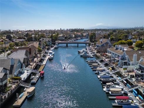 16133 Saint Croix Circle, Huntington Beach, CA