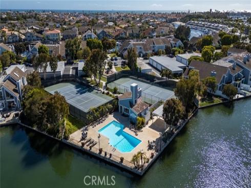 16133 Saint Croix Circle, Huntington Beach, CA