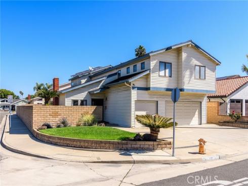 7191 Slater Avenue, Huntington Beach, CA