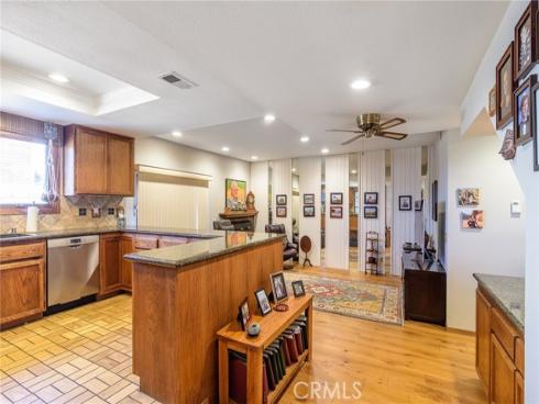 7191 Slater Avenue, Huntington Beach, CA