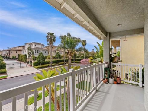 8381 Lomond Drive, Huntington Beach, CA