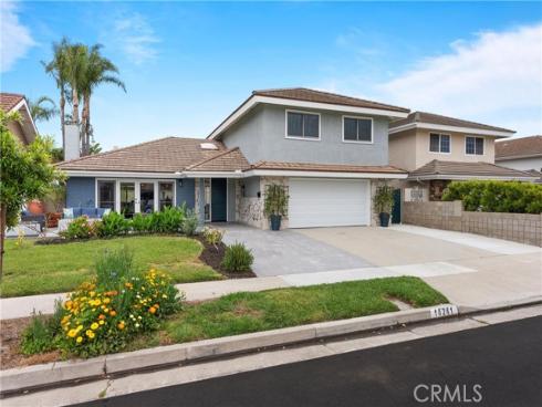 10241 Wesley Circle, Huntington Beach, CA