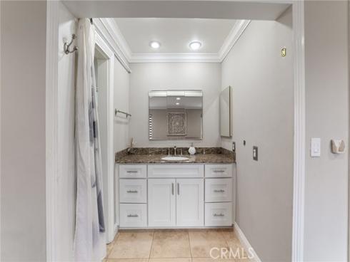 9961 Kings Canyon Drive, Huntington Beach, CA