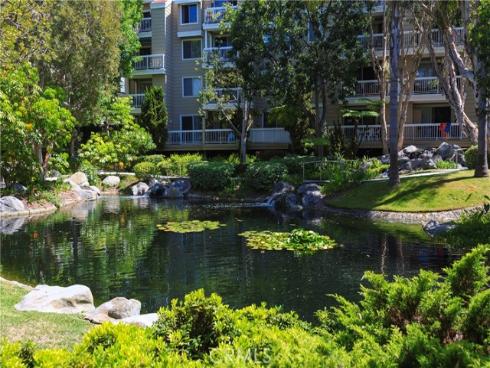 20301 Bluffside D307 Circle, Huntington Beach, CA