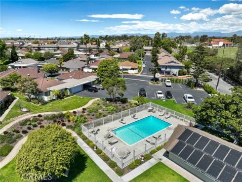 16912 Canyon Lane, Huntington Beach, CA