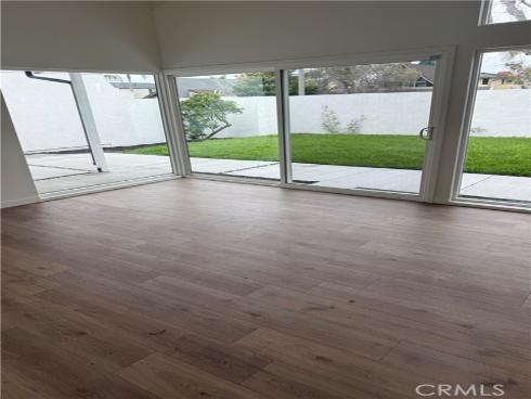 20272 Deervale Lane, Huntington Beach, CA