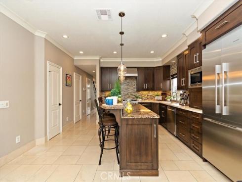 1016 Delaware Street , Huntington Beach, CA