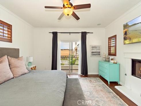 1016 Delaware Street , Huntington Beach, CA