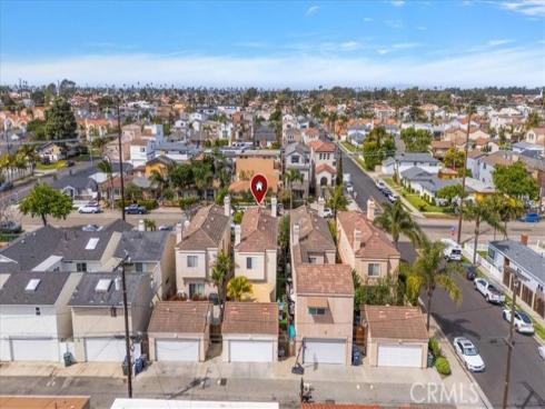 1016 Delaware Street , Huntington Beach, CA