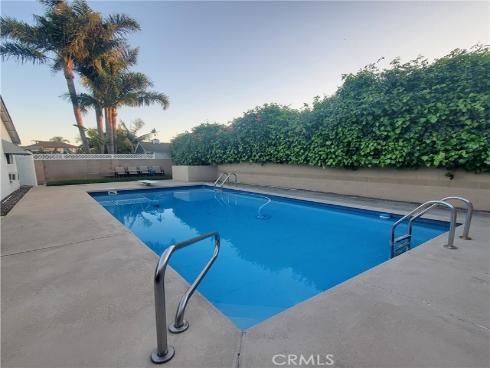 16791 Leafwood Circle, Huntington Beach, CA