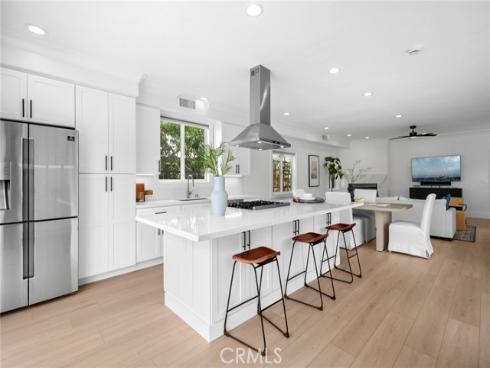 714 Alabama Street, Huntington Beach, CA