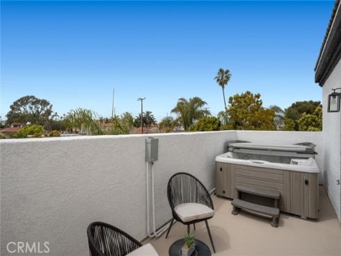 714 Alabama Street, Huntington Beach, CA