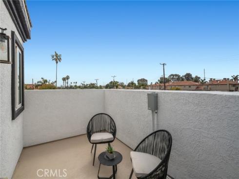 714 Alabama Street, Huntington Beach, CA