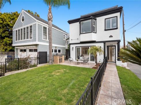714 Alabama Street, Huntington Beach, CA