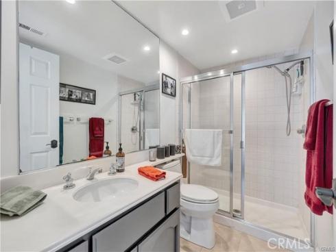 19361 Maidstone Lane, Huntington Beach, CA