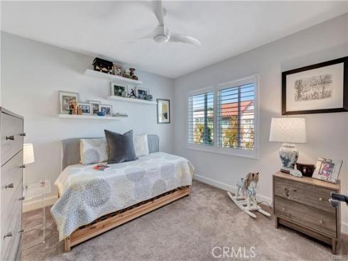 19361 Maidstone Lane, Huntington Beach, CA