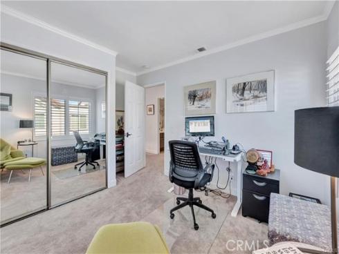 19361 Maidstone Lane, Huntington Beach, CA