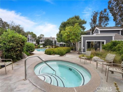 8161 Cape Hope CI104 Circle, Huntington Beach, CA