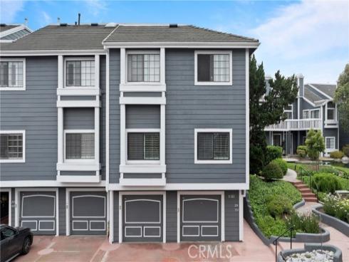 8161 Cape Hope CI104 Circle, Huntington Beach, CA