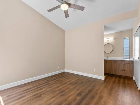 8566 Larkhall Cir 805C Circle, Huntington Beach, CA