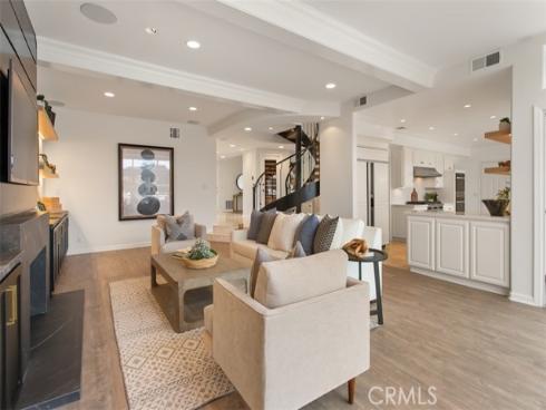 16201 Santa Barbara Lane, Huntington Beach, CA