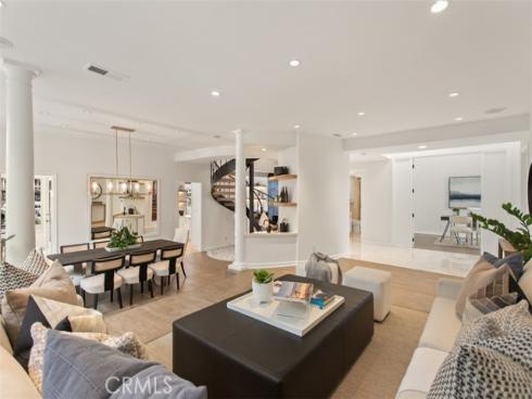 16201 Santa Barbara Lane, Huntington Beach, CA