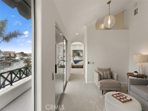 16201 Santa Barbara Lane, Huntington Beach, CA