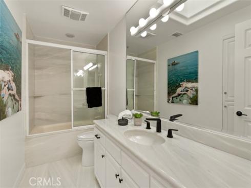 16201 Santa Barbara Lane, Huntington Beach, CA